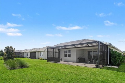 House in Sarasota, Florida 3 bedrooms, 168.15 sq.m. № 2219592 - photo 23