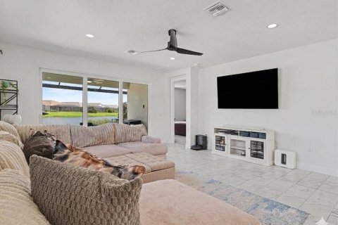 House in Sarasota, Florida 3 bedrooms, 168.15 sq.m. № 2219592 - photo 7