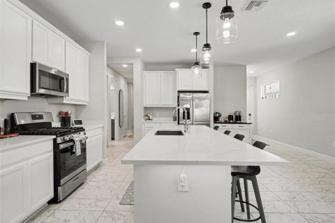 House in Sarasota, Florida 3 bedrooms, 168.15 sq.m. № 2219592 - photo 4