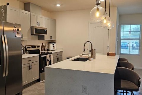 Adosado en alquiler en Kissimmee, Florida, 3 dormitorios, 168.52 m2 № 1843360 - foto 8