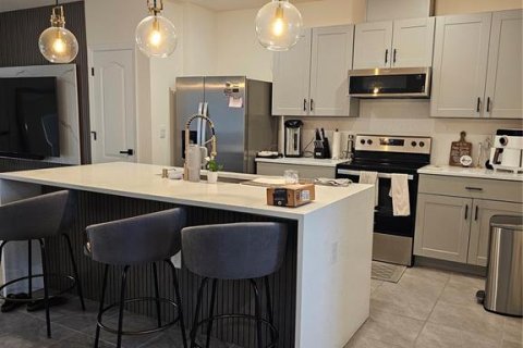 Adosado en alquiler en Kissimmee, Florida, 3 dormitorios, 168.52 m2 № 1843360 - foto 6