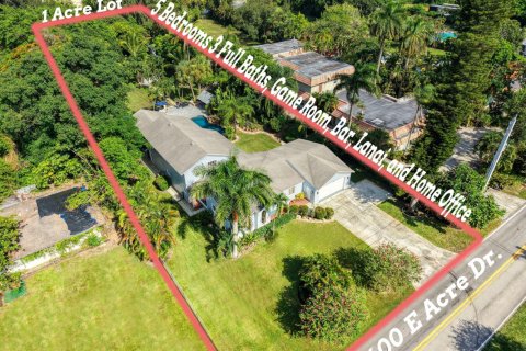 House in Plantation, Florida 5 bedrooms, 370.49 sq.m. № 2378726 - photo 4