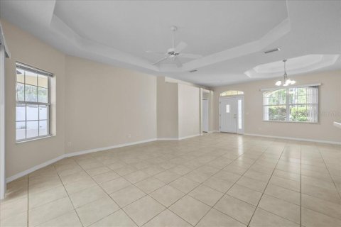 Casa en venta en Palm Coast, Florida, 3 dormitorios, 165.37 m2 № 1719556 - foto 9