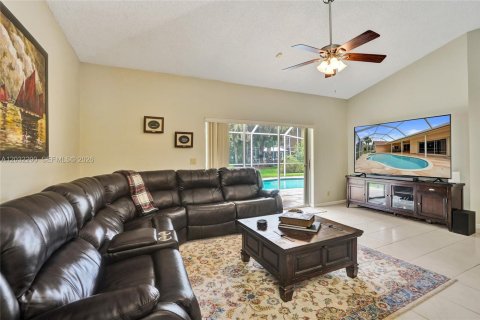 Casa en venta en Coral Springs, Florida, 4 dormitorios № 2077603 - foto 11
