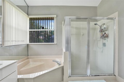 Casa en venta en Coral Springs, Florida, 4 dormitorios № 2077603 - foto 16