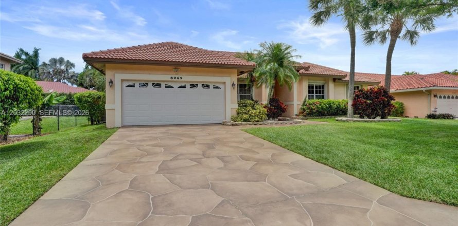 Casa en Coral Springs, Florida 4 dormitorios № 2077603