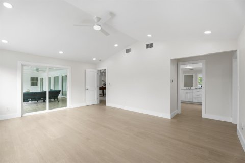 Villa ou maison à vendre à Palm City, Floride: 3 chambres, 246.01 m2 № 2412001 - photo 20