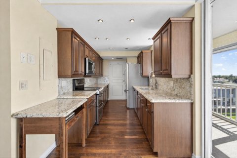 Condo in Delray Beach, Florida, 3 bedrooms  № 2252928 - photo 14