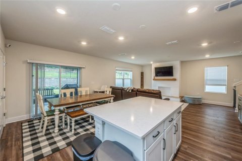 House in DeLand, Florida 4 bedrooms, 205.13 sq.m. № 1630911 - photo 6
