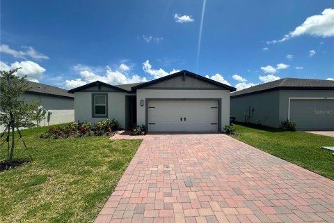 Villa ou maison à vendre à Winter Haven, Floride: 3 chambres, 157.47 m2 № 2214561 - photo 2