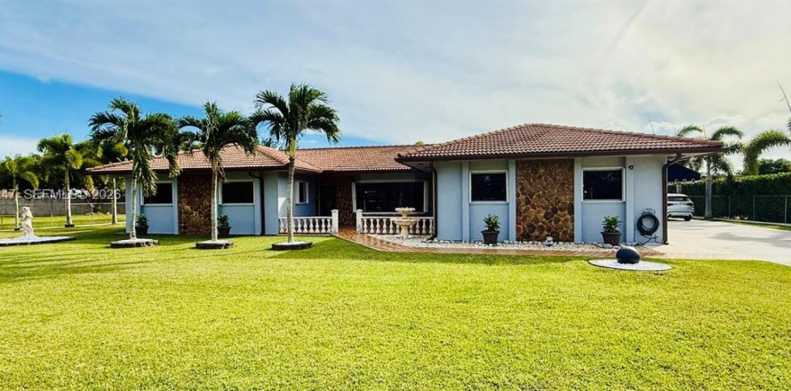 Villa ou maison à Homestead, Floride 4 chambres, 259.85 m2 № 2080070
