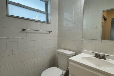 Appartement à louer à Hollywood, Floride: 1 chambre № 2385052 - photo 11