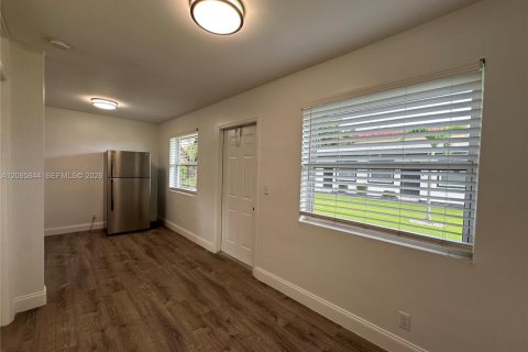 Appartement à louer à Hollywood, Floride: 1 chambre № 2385052 - photo 5