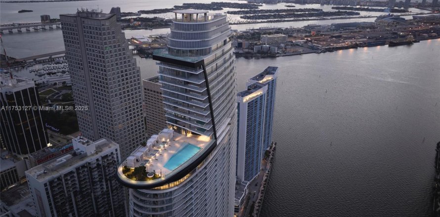 Condo à Miami, Floride, 3 chambres № 1960539