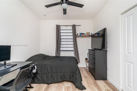 Townhouse in Miami, Florida 3 bedrooms, 126.53 sq.m. № 1838696 - photo 14