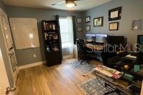 Villa ou maison à louer à Gainesville, Floride: 5 chambres, 237.46 m2 № 1815208 - photo 17