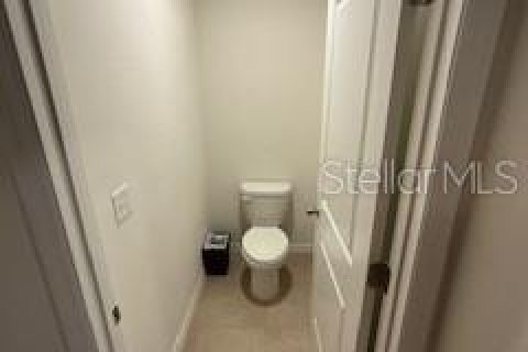 Villa ou maison à louer à Gainesville, Floride: 5 chambres, 237.46 m2 № 1815208 - photo 13