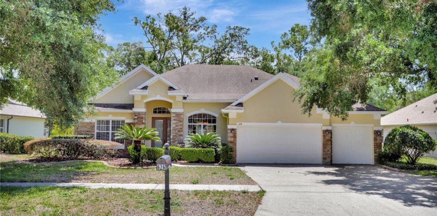 House in Apopka, Florida 4 bedrooms, 265.51 sq.m. № 1677750
