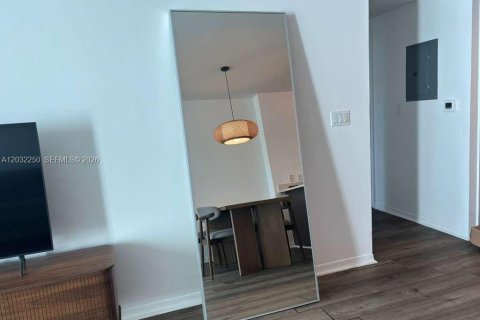 Снять в аренду кондоминиум в Майами, Флорида 1 спальня, 68.56м2, № 2077958 - фото 12