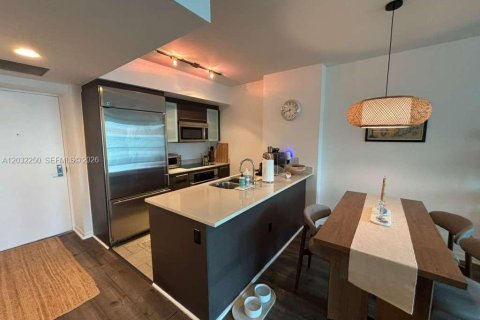 Снять в аренду кондоминиум в Майами, Флорида 1 спальня, 68.56м2, № 2077958 - фото 10