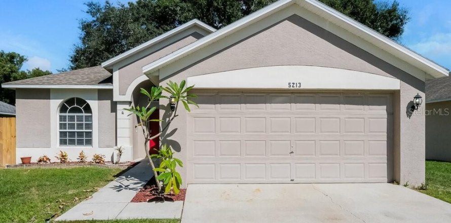 Casa en Riverview, Florida 3 dormitorios, 130.25 m2 № 1914686