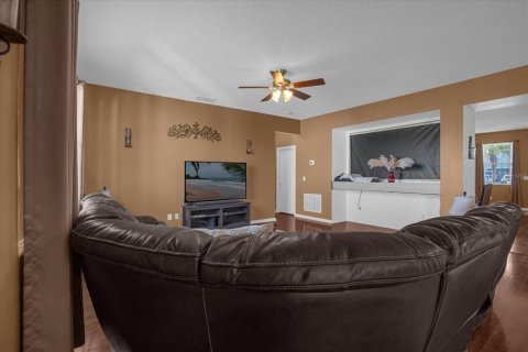 Casa en venta en Orlando, Florida, 3 dormitorios, 185.25 m2 № 1442641 - foto 17