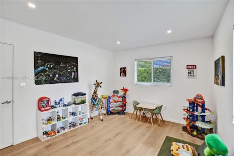 Villa ou maison à louer à Palmetto Bay, Floride: 4 chambres, 207.54 m2 № 1977177 - photo 18