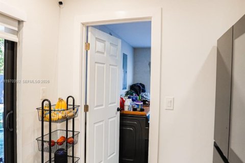 Купить виллу или дом в Майами, Флорида 4 спальни, 126.07м2, № 2033754 - фото 14