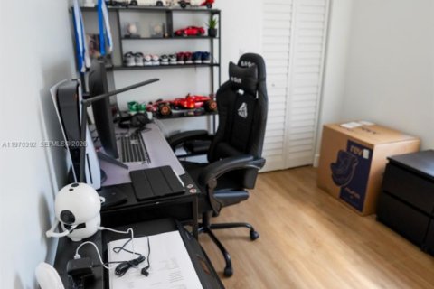 Купить виллу или дом в Майами, Флорида 4 спальни, 126.07м2, № 2033754 - фото 28