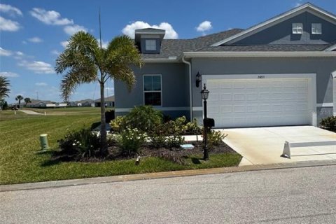 Casa en venta en Port Charlotte, Florida, 2 dormitorios, 129.6 m2 № 1639698 - foto 1