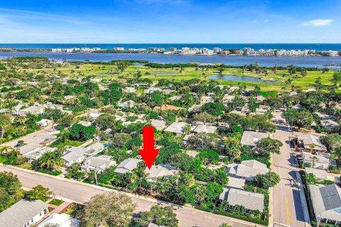 Villa ou maison à louer à Lake Worth, Floride: 1 chambre, 246.38 m2 № 1821838 - photo 19