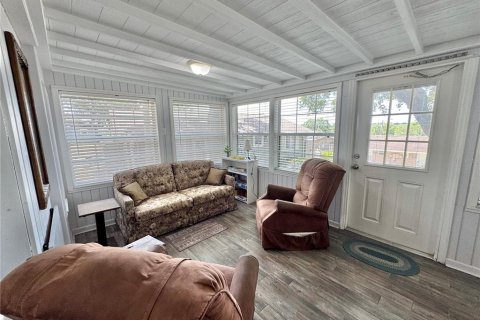 Condo in Clermont, Florida, 2 bedrooms  № 1648272 - photo 24