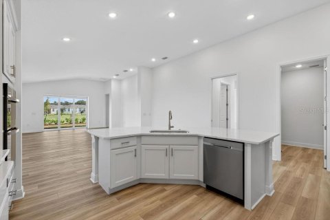 Villa ou maison à vendre à Mount Dora, Floride: 3 chambres, 202.53 m2 № 2155769 - photo 13