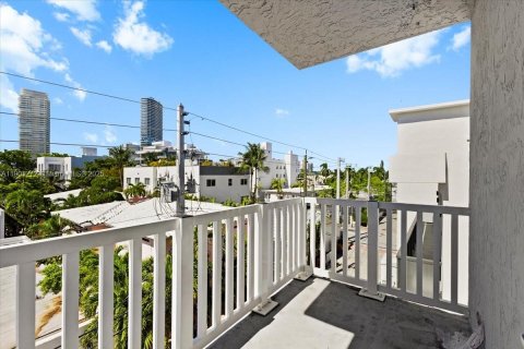 Condominio en venta en Miami Beach, Florida, 1 dormitorio, 65.03 m2 № 1953812 - foto 19