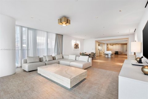 Condo in Surfside, Florida, 4 bedrooms  № 1864520 - photo 4