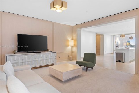 Condo in Surfside, Florida, 4 bedrooms  № 1864520 - photo 6