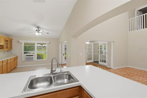 House in Casselberry, Florida 5 bedrooms, 313.08 sq.m. № 2196967 - photo 24