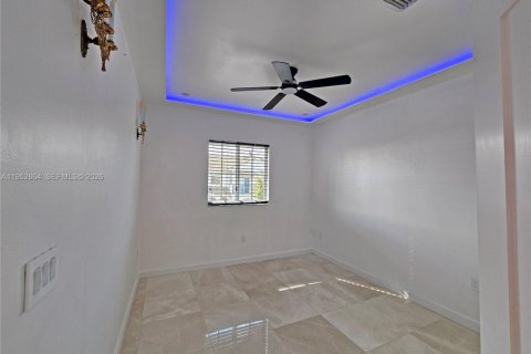 Купить кондоминиум в Майами, Флорида 3 спальни, 157м2, № 2008609 - фото 15