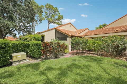 Condo in Sarasota, Florida, 2 bedrooms  № 1837486 - photo 27