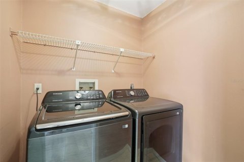 Condo in Sarasota, Florida, 2 bedrooms  № 1837486 - photo 19