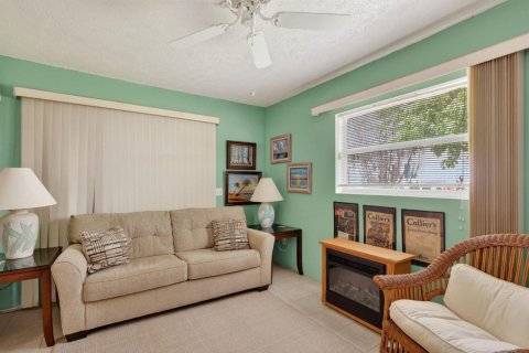 House in St. Lucie, Florida 3 bedrooms, 159.23 sq.m. № 2260288 - photo 23