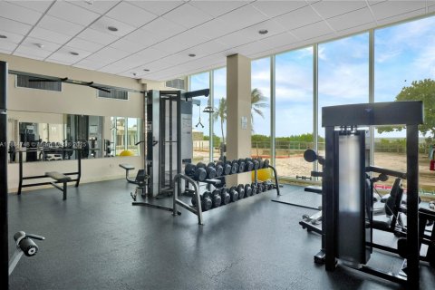 Condo in Miami Beach, Florida  № 1931639 - photo 16