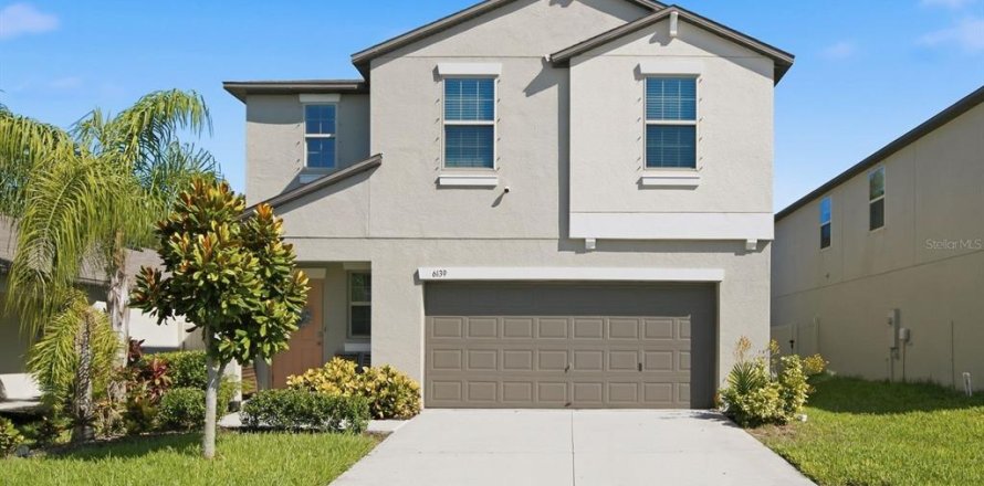 Casa en New Port Richey, Florida 4 dormitorios, 173.73 m2 № 2383324