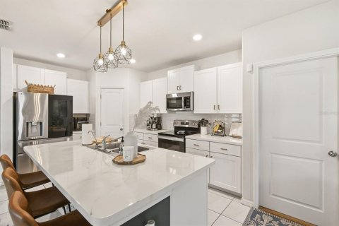 Casa en venta en New Port Richey, Florida, 4 dormitorios, 173.73 m2 № 2383324 - foto 4