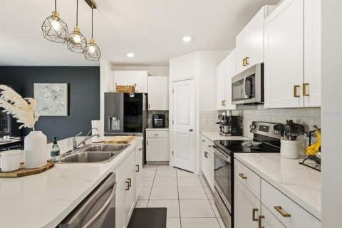 Casa en venta en New Port Richey, Florida, 4 dormitorios, 173.73 m2 № 2383324 - foto 8