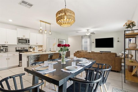 Casa en venta en New Port Richey, Florida, 4 dormitorios, 173.73 m2 № 2383324 - foto 10