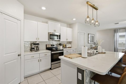 Casa en venta en New Port Richey, Florida, 4 dormitorios, 173.73 m2 № 2383324 - foto 7