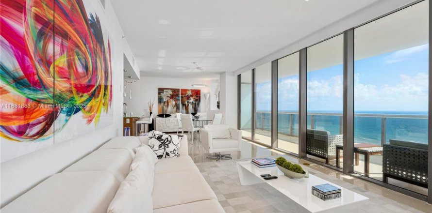 Condo à Miami Beach, Floride, 3 chambres № 1890611