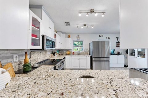 Villa ou maison à vendre à Riverview, Floride: 3 chambres, 211.45 m2 № 2388583 - photo 17