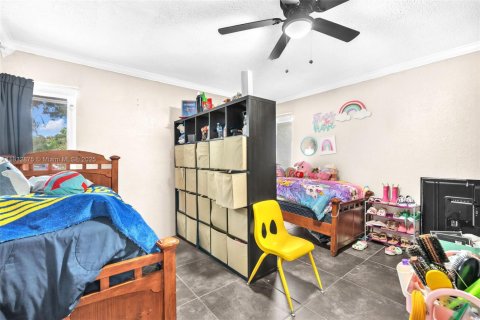 House in Tamarac, Florida 3 bedrooms, 191.66 sq.m. № 1816540 - photo 22